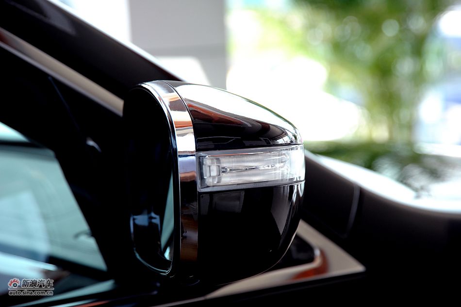 雅科仕3.8L豪华版