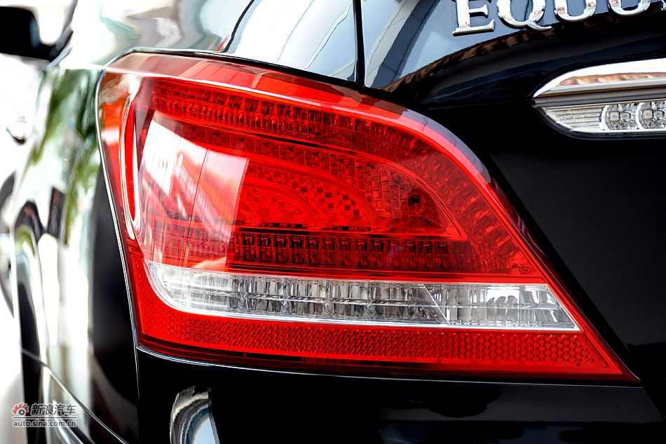 雅科仕3.8L豪华版