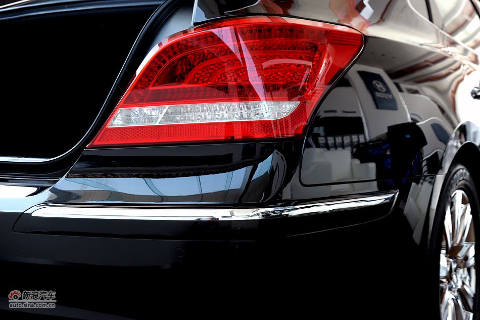 雅科仕3.8L豪华版