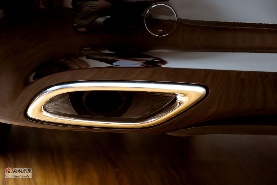 雅科仕3.8L豪华版