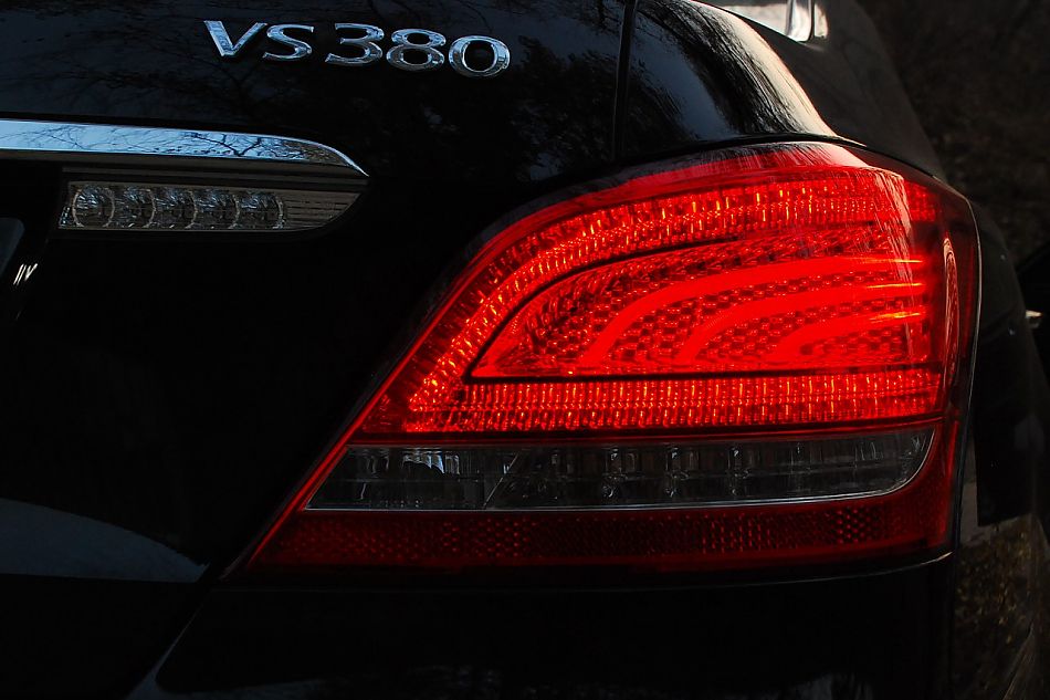 现代EQUUS雅科仕外观