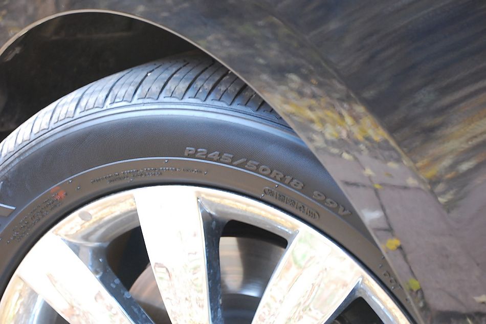 现代EQUUS雅科仕外观