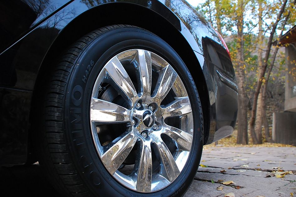 现代EQUUS雅科仕外观