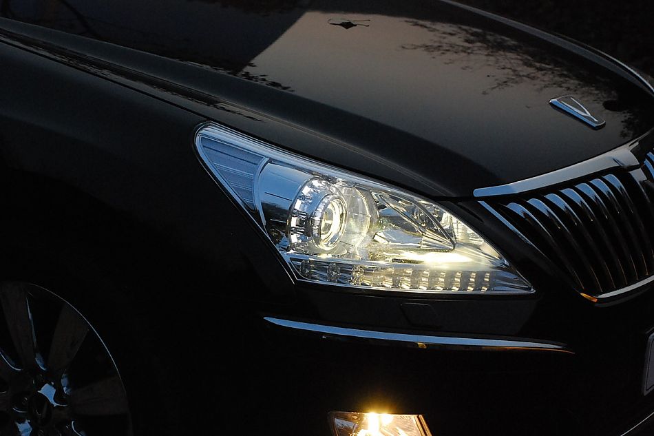 现代EQUUS雅科仕外观