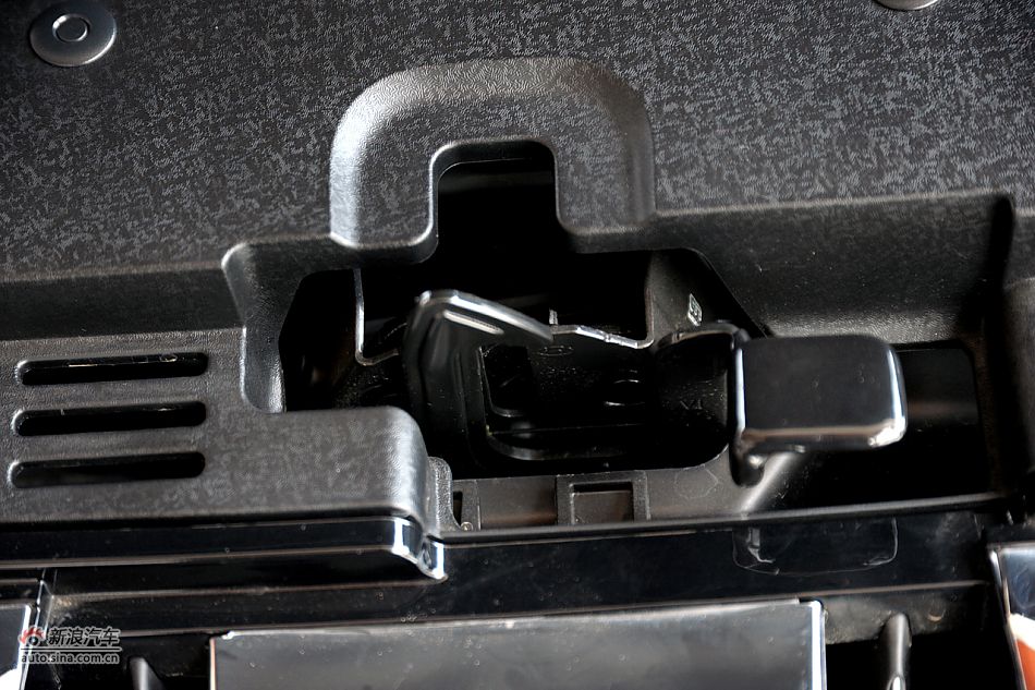 雅科仕3.8L豪华版