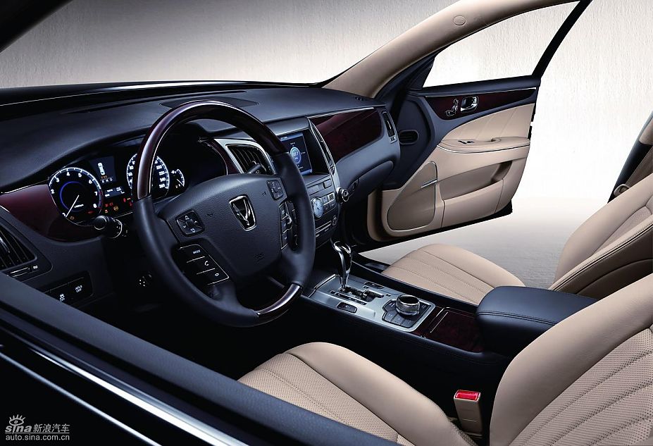 新雅科仕--内饰