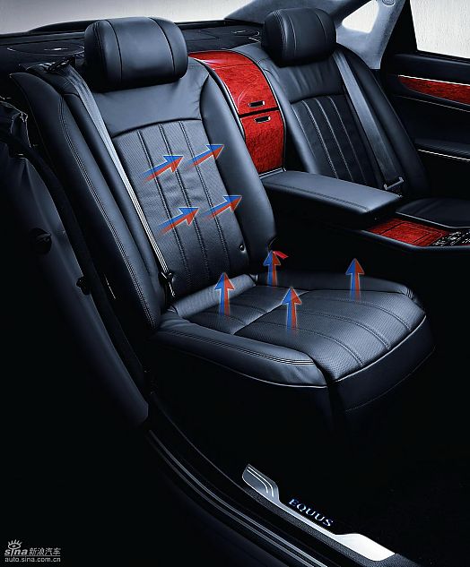 新雅科仕--后排冷暖通风座椅