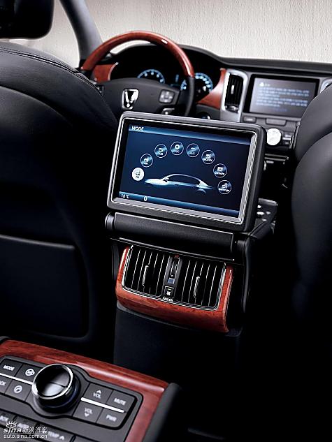 新雅科仕--后排高级娱乐系统