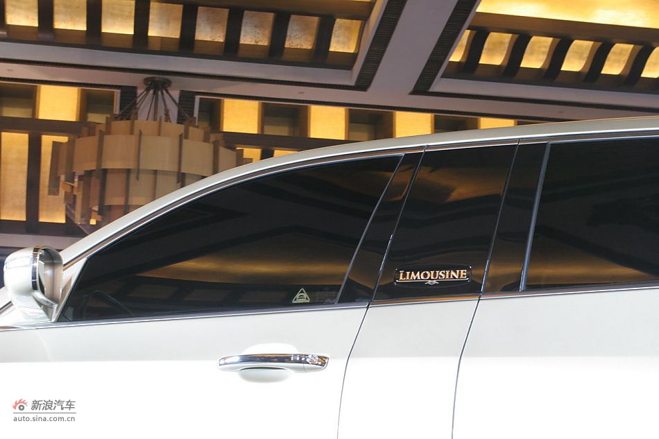 雅科仕加长版上市现场图新车实拍