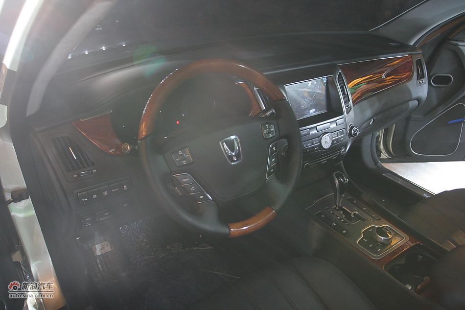 雅科仕加长版上市现场图新车实拍