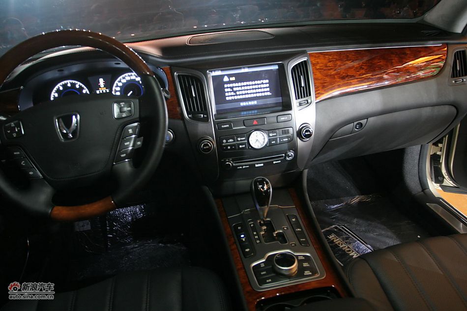 雅科仕加长版上市现场图新车实拍