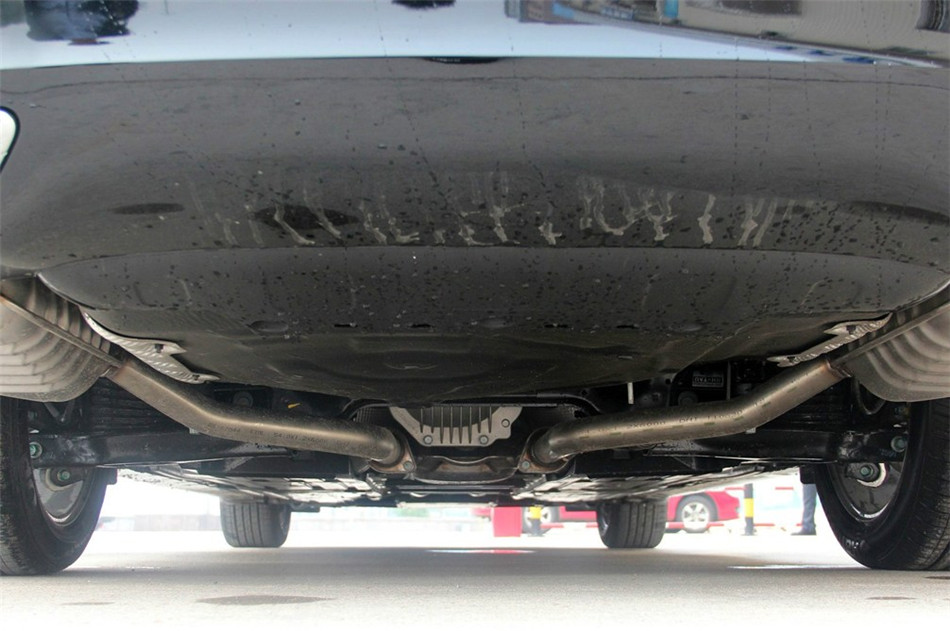 2012款雅科仕加长版5.0L自动旗舰版