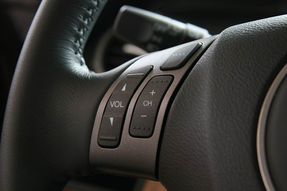 广州本田新奥德赛方向盘