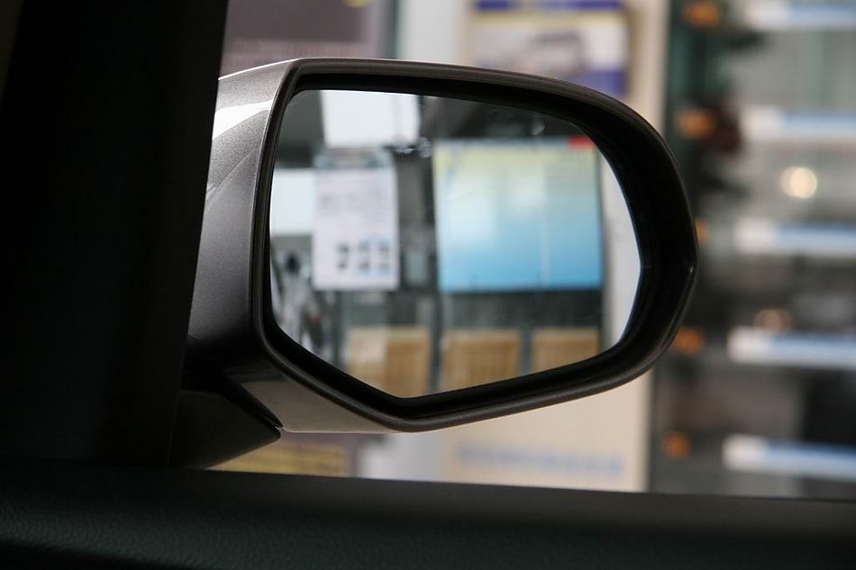 广州本田新奥德赛外后视镜