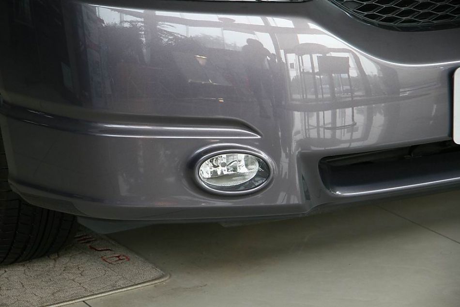 广州本田新奥德赛前灯