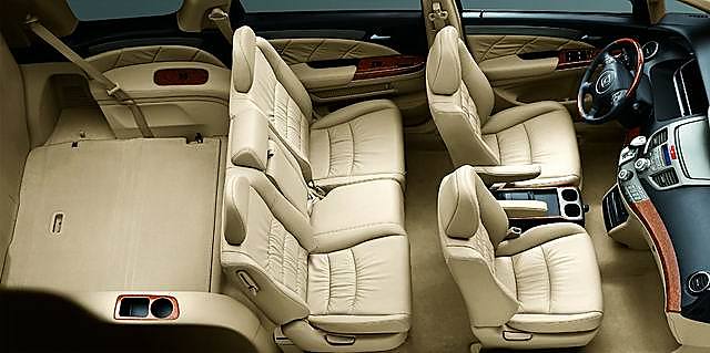 07款奥德赛车内空间