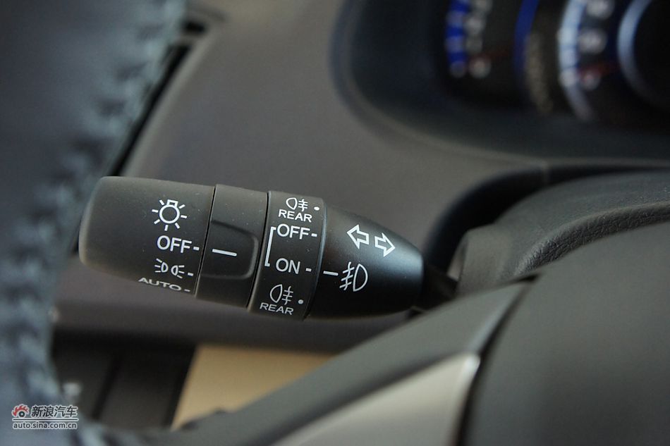 2009款奥德赛2.4L豪华版