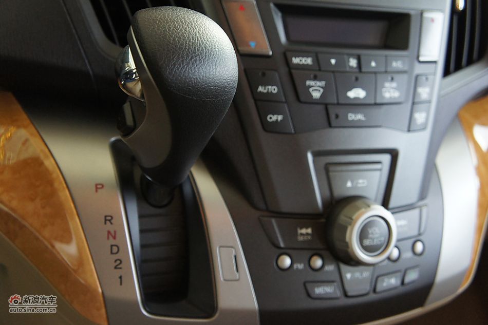 2009款奥德赛2.4L豪华版