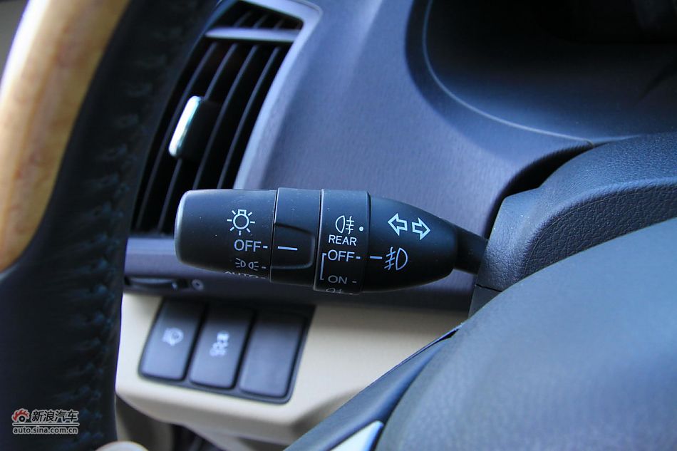 2009款本田奥德赛2.4L舒适版