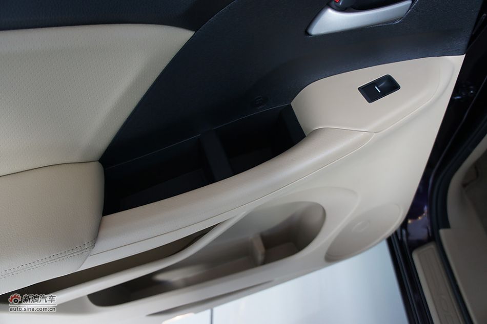 2009款奥德赛2.4L豪华版