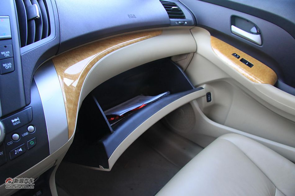 2009款本田奥德赛2.4L舒适版