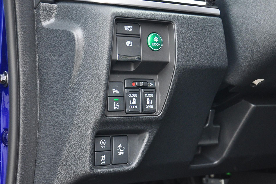 2018款 2.4L 至尊版 内饰