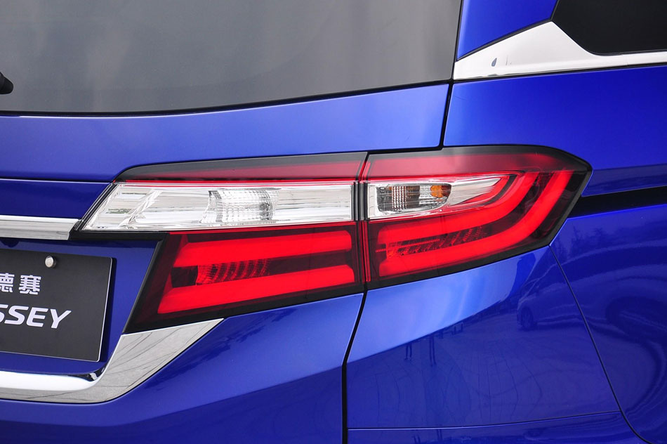 2018款 2.4L 至尊版 细节