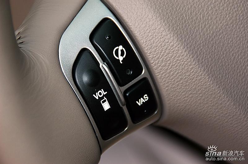 Rio方向盘控制按钮