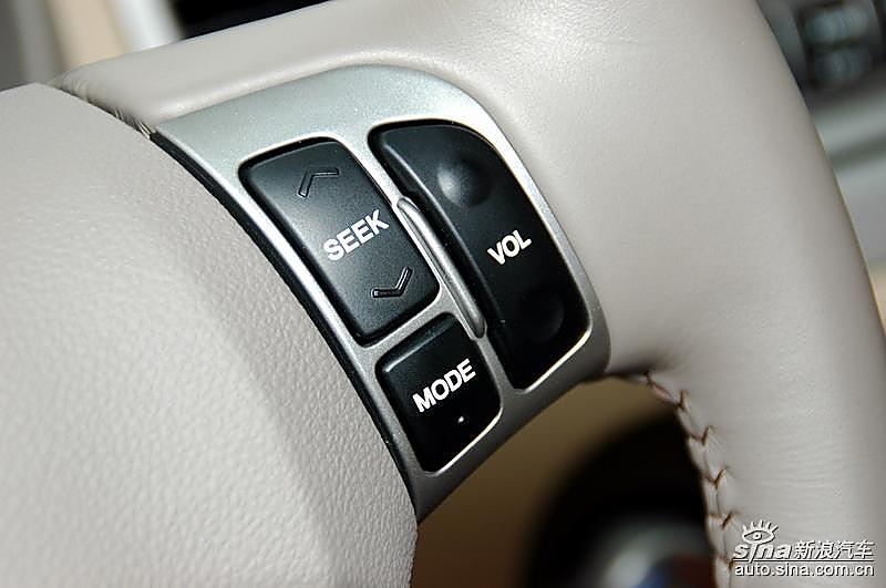 Rio方向盘控制按钮