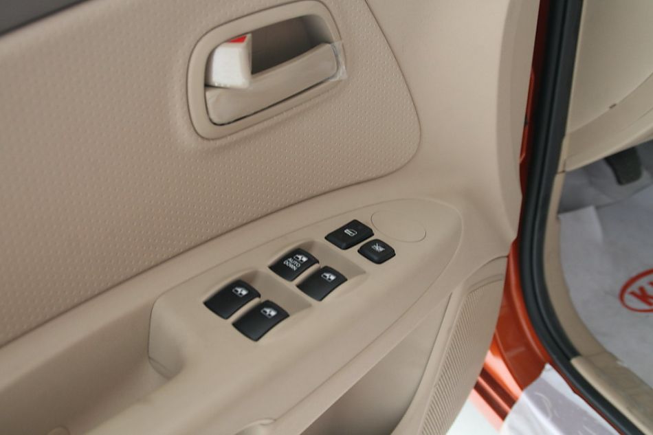 东风悦达起亚RIO千里马电动车门