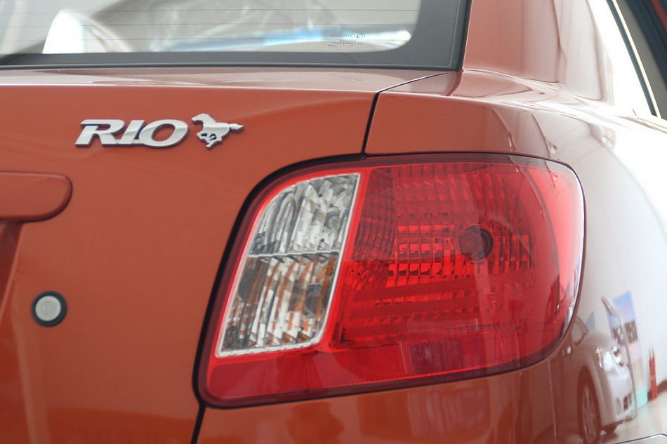 东风悦达起亚RIO千里马尾灯