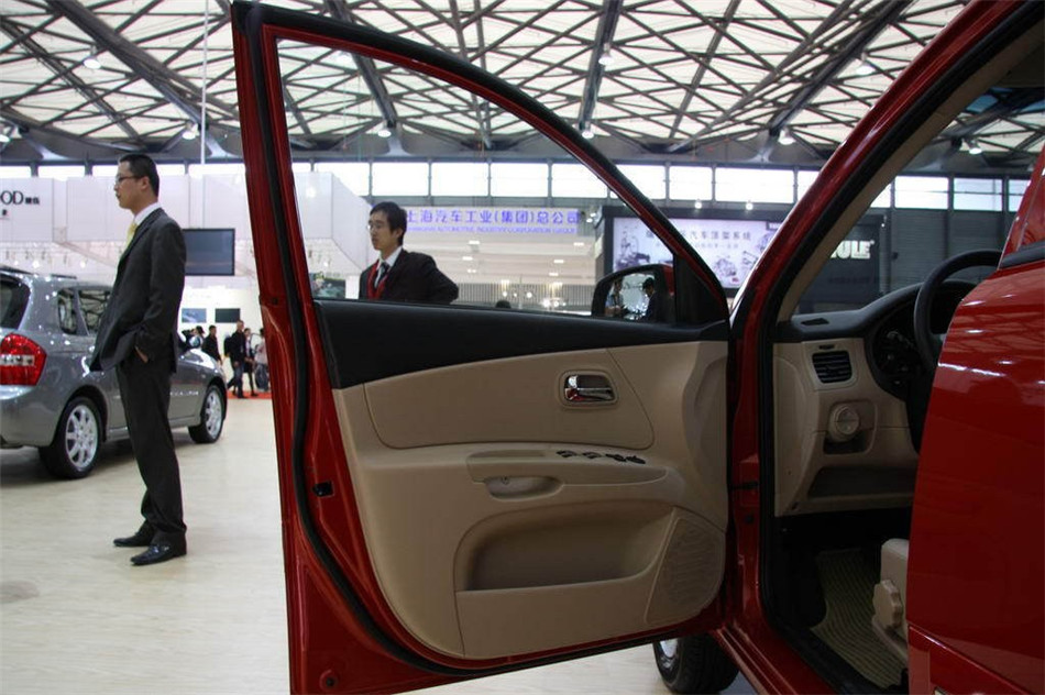 RIO锐欧 07款 1.6L AT GLS 空间