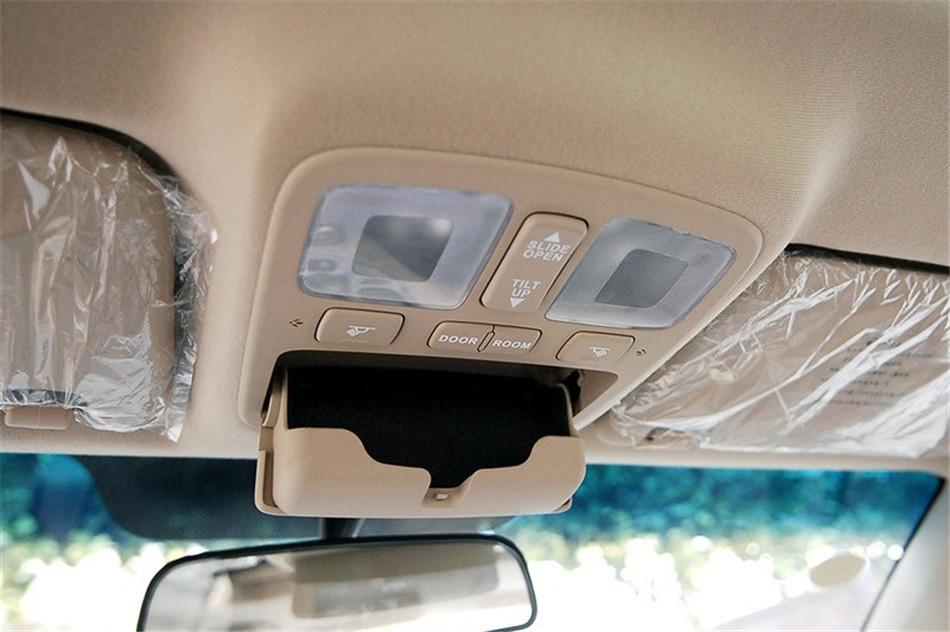 RIO锐欧 07款 1.6L AT GLS 空间