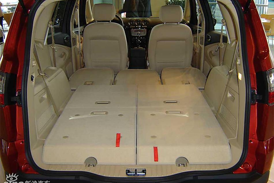 长安福特S-MAX到店实拍图片
