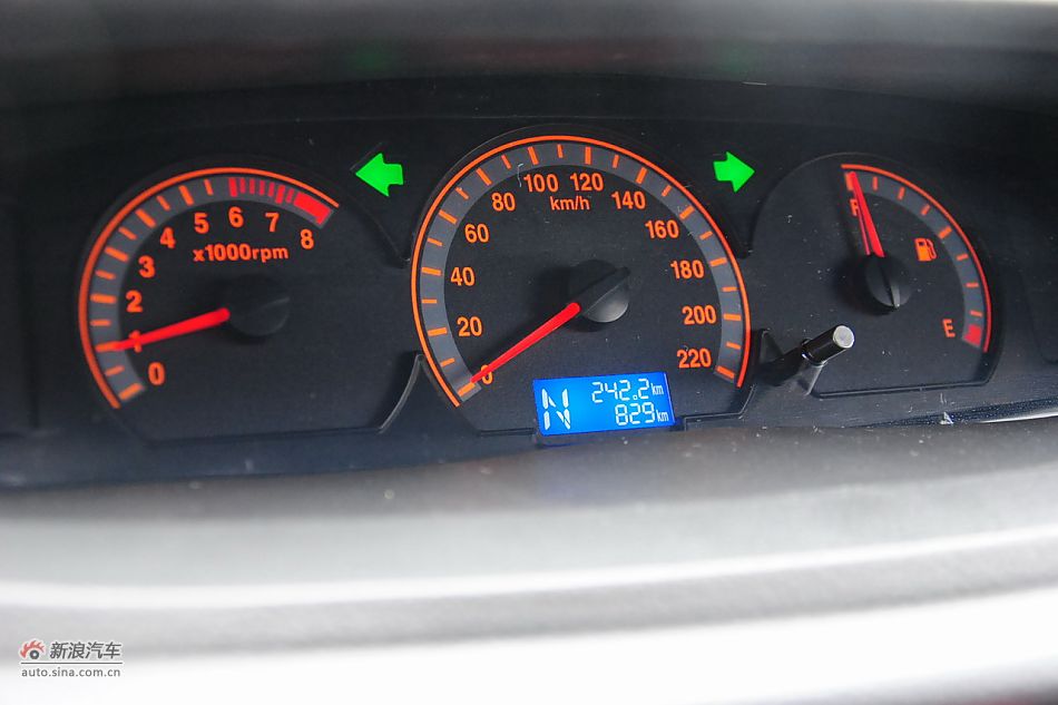 车辆内饰及功能