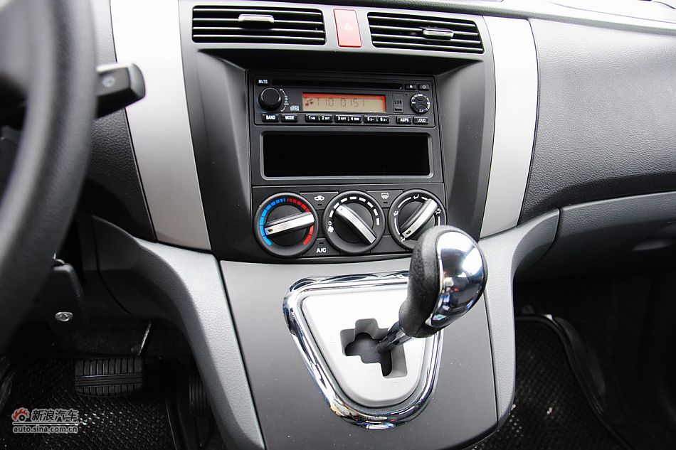 车辆内饰及功能