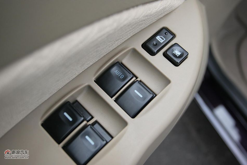 景逸1.5XL内饰及细节