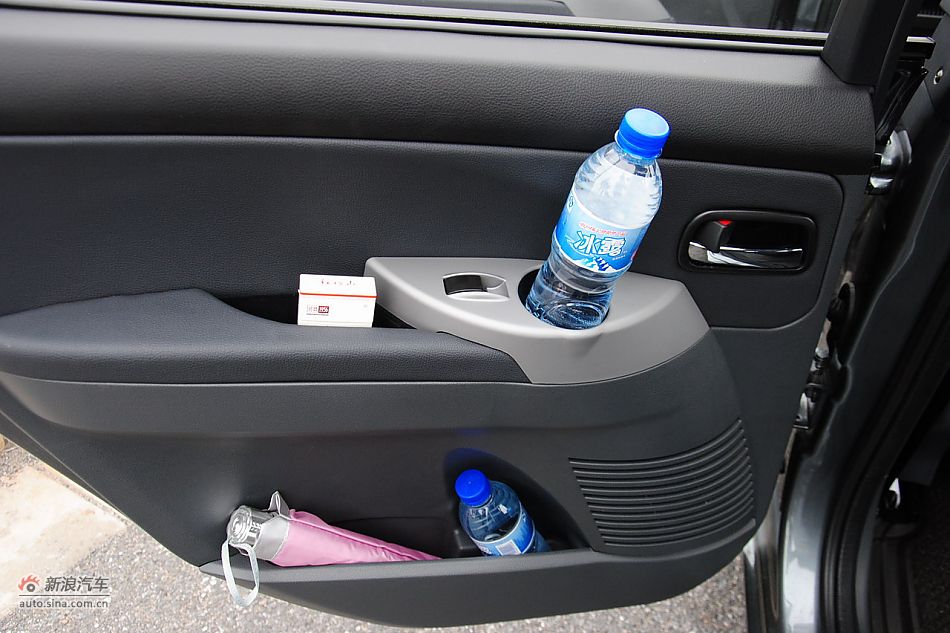 车辆内饰及功能