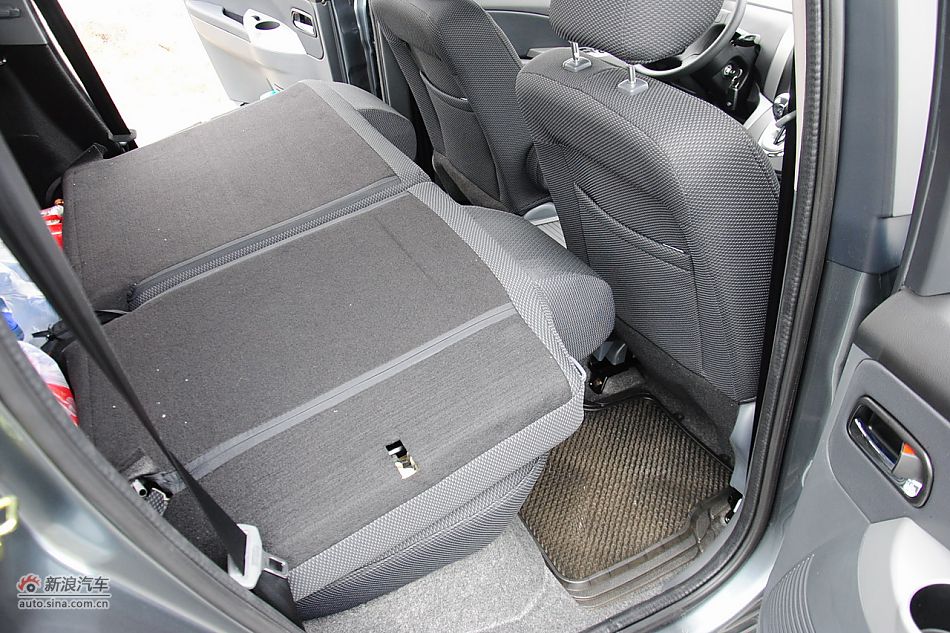 车辆内饰及功能