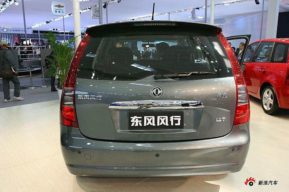 东风柳汽景逸TT