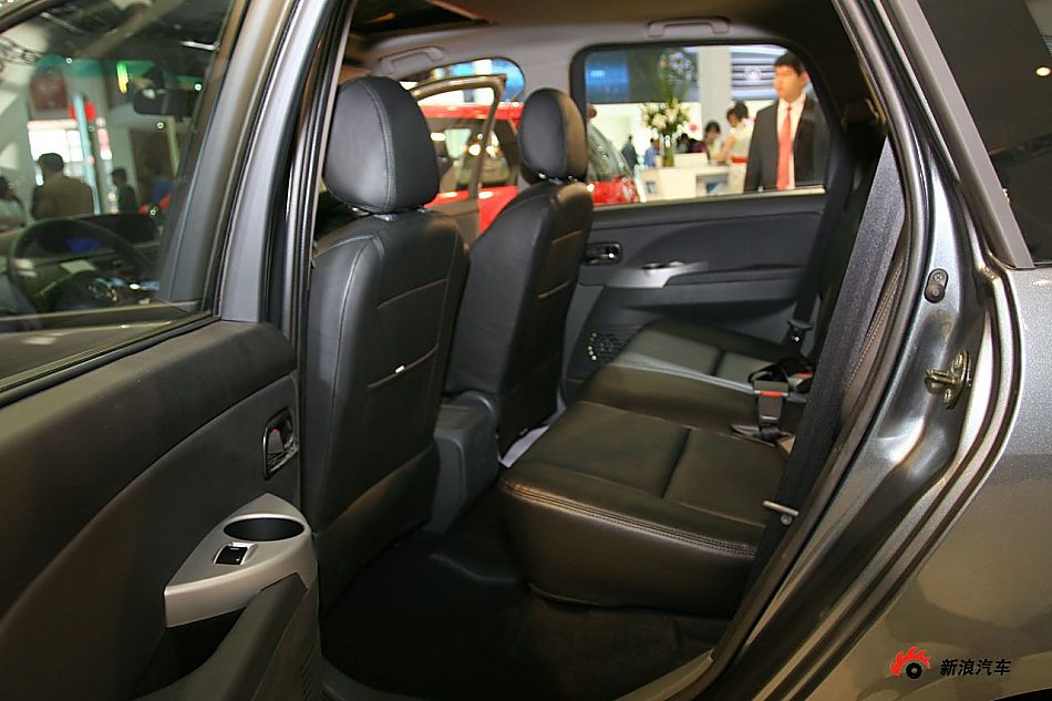 东风柳汽景逸TT