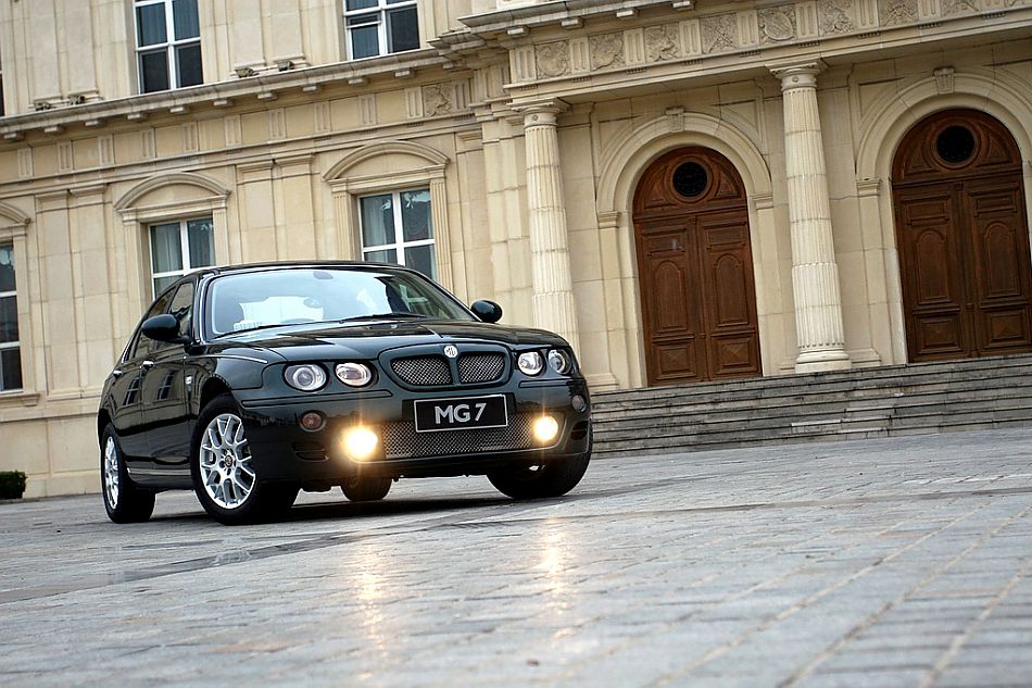 MG名爵7系外观