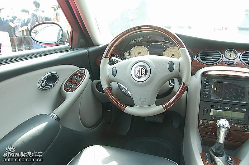 MG名爵7系加长版