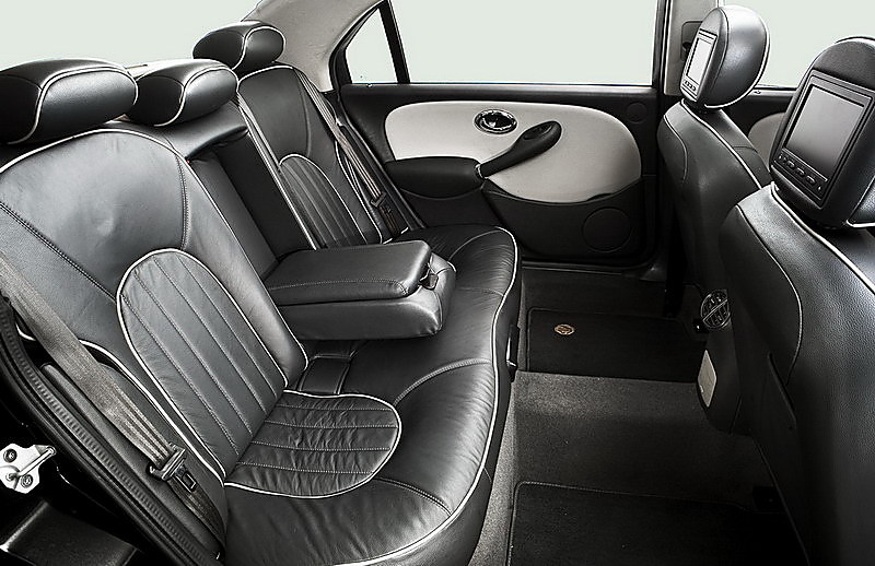 MG名爵7系加长版内饰