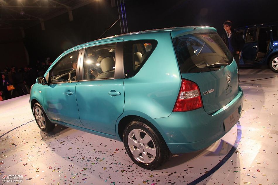 2010款骊威劲悦版外观