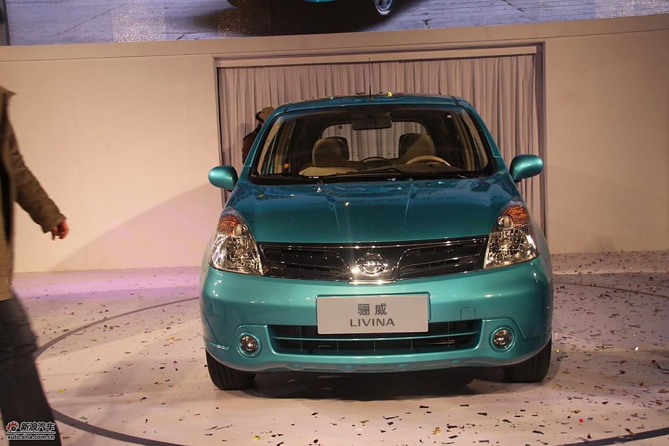 2010款骊威劲悦版外观