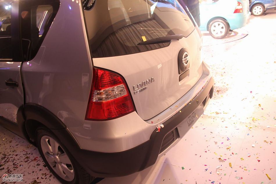 2010款骊威劲锐版外观