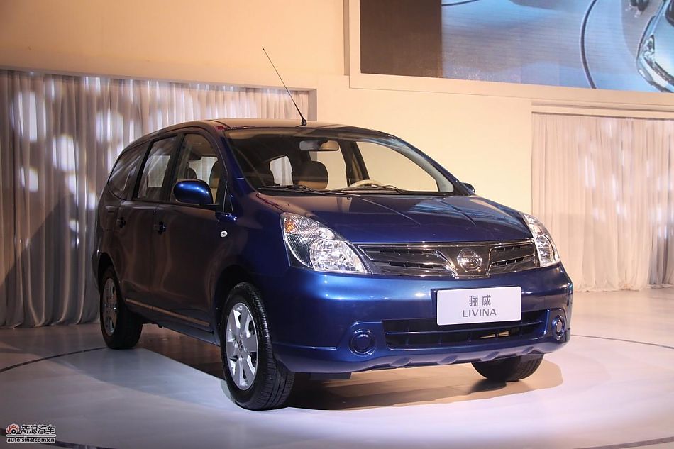 三款新骊威两厢上市发布会现场