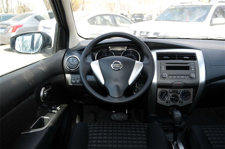 2013款 劲锐版 1.6XL CVT 舒适版 内饰