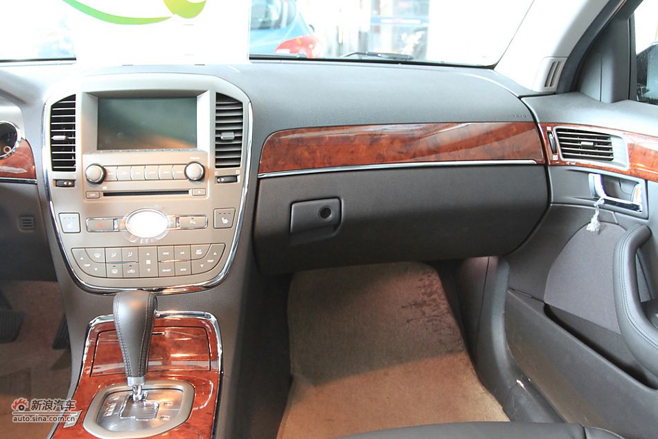 2011款林荫大道博鳌论坛纪念版